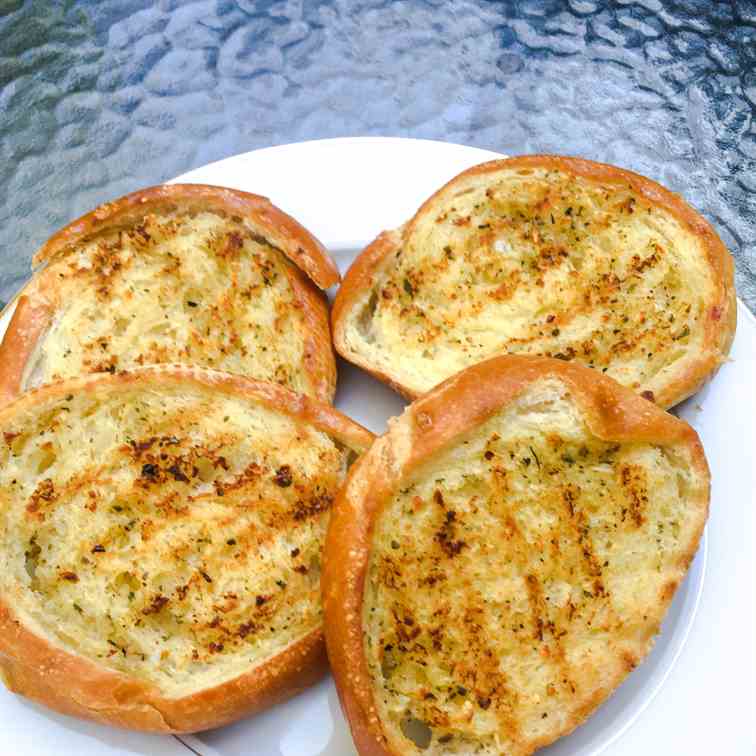 Homemade Garlic Bread 