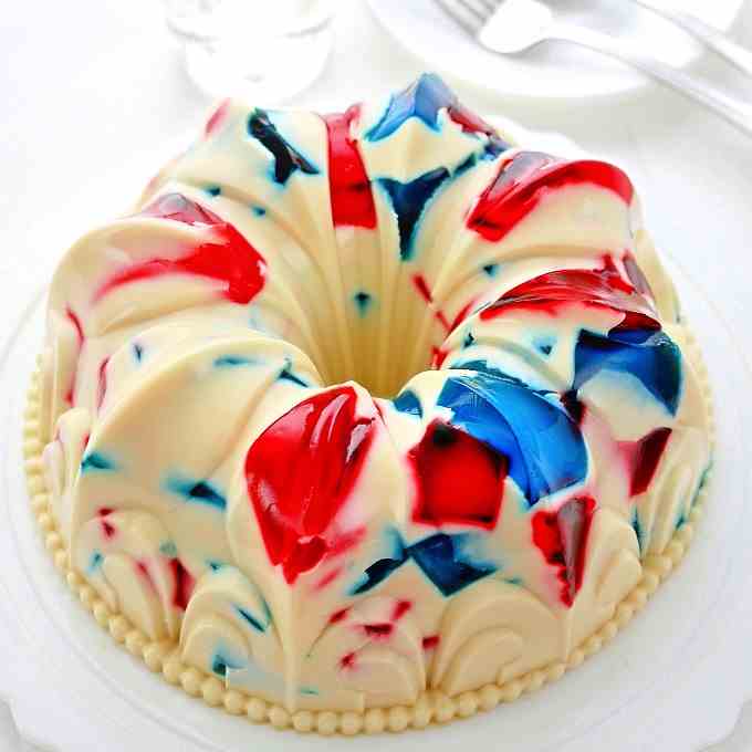 Cathedral Window Patriotic Jell-O