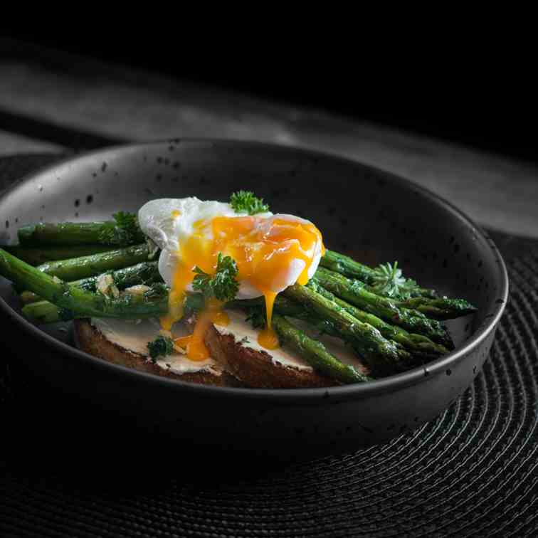 Cream Cheese, Asparagus and Poached Egg on