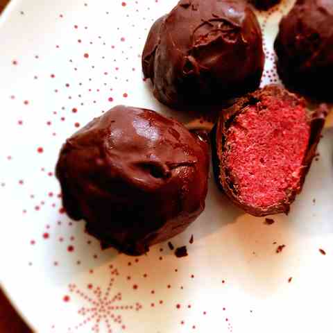 Dark Chocolate Red Velvet Truffles 