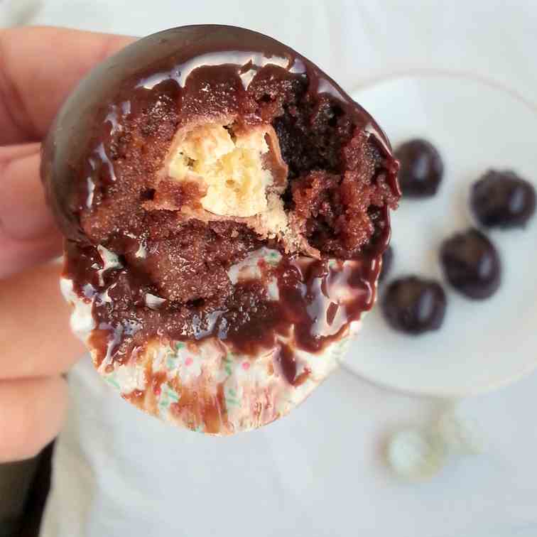 Chocolate Covered Maltesers Cake Balls