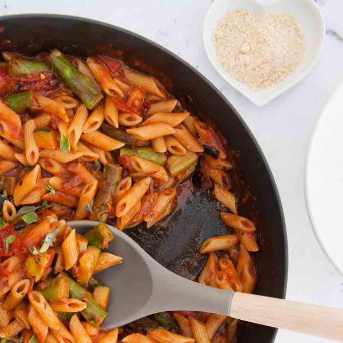 Quick Date Night Pasta with Asparagus