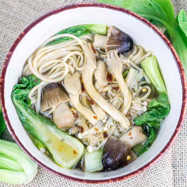 Lemongrass Ginger Mushroom - Noodle Soup