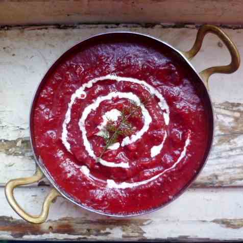 a winter warmer: borscht (beetroot soup)