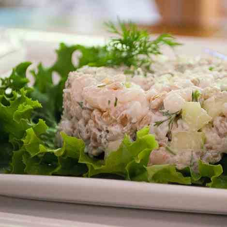 Shrimp Salad with Farro, Cucumber and Dill