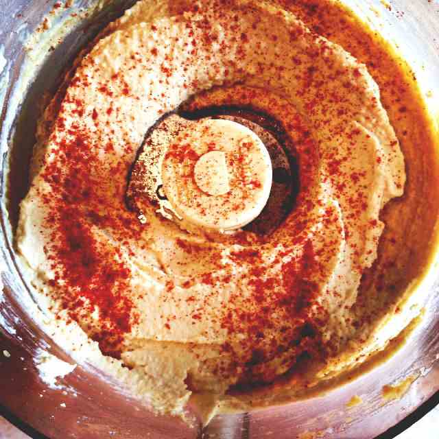 How to make homemade hummus