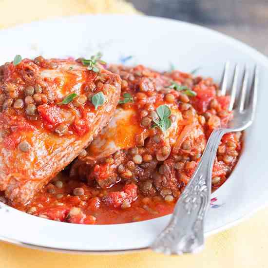 Rustic chicken cutlets with lentils
