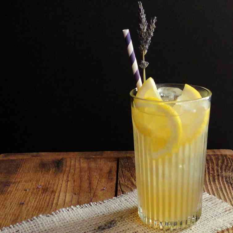 Lavender Honey Lemonade