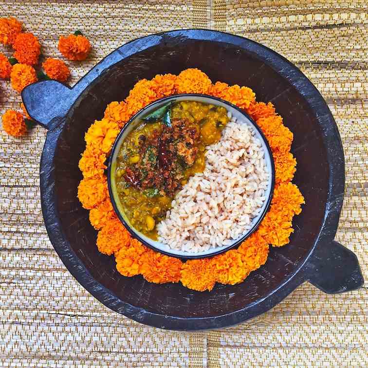 pumpkin and black-eyed peas coconut curry