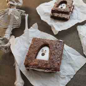 Ghoulish Brownie and Fluff Sandwiches