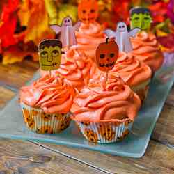 Halloween Vanilla Cupcakes