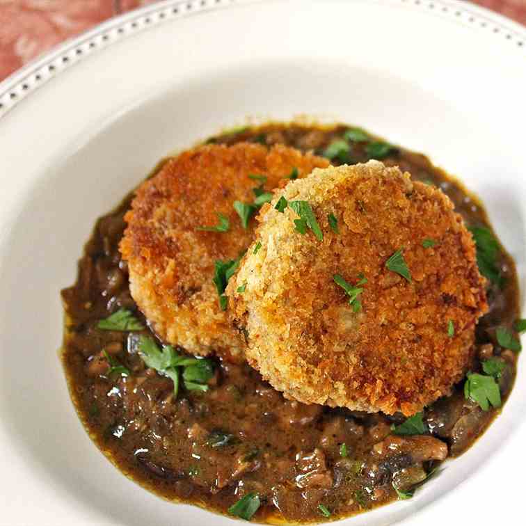 Pozharsky Cutlets with Mushroom  Sauce