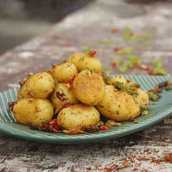 Potato Pieces with Cumin and Spiced Salt