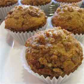 Coffee Cake Muffins with Cinnamon Streusel