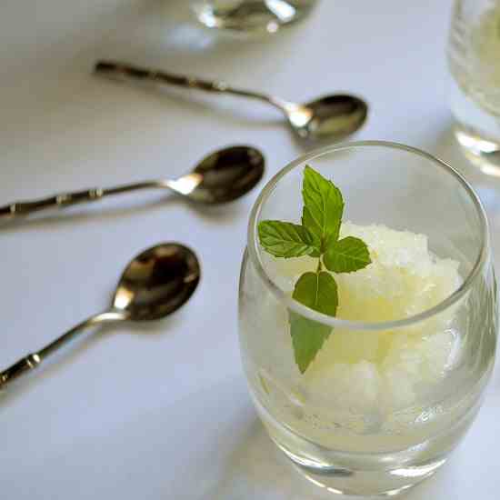 Homemade Italian Lemon Ice