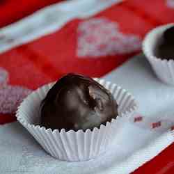 Homemade Chocolate Hazelnut Kisses