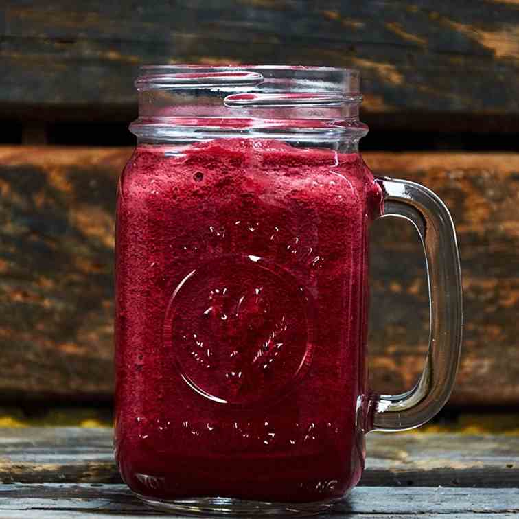 Apple Beet Carrot Smoothie