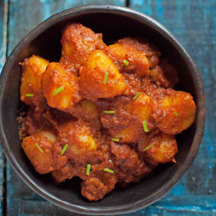 Indian Potato Curry -Aloo-Dum-