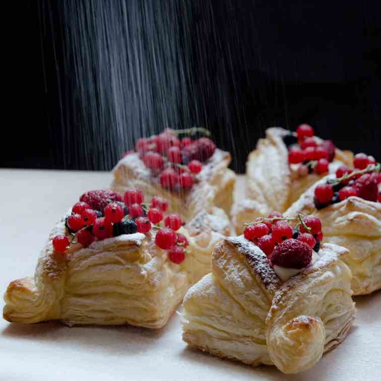 http://pastry-workshop.com/puff-pastry-tar