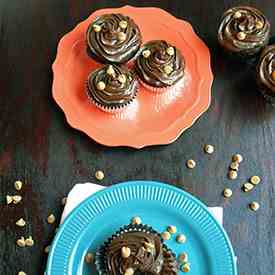 Peanut Butter Filled Chocolate Cupcakes 