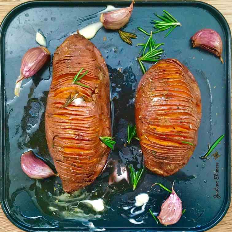 Oven-Baked Hasselback Sweet Potatoes