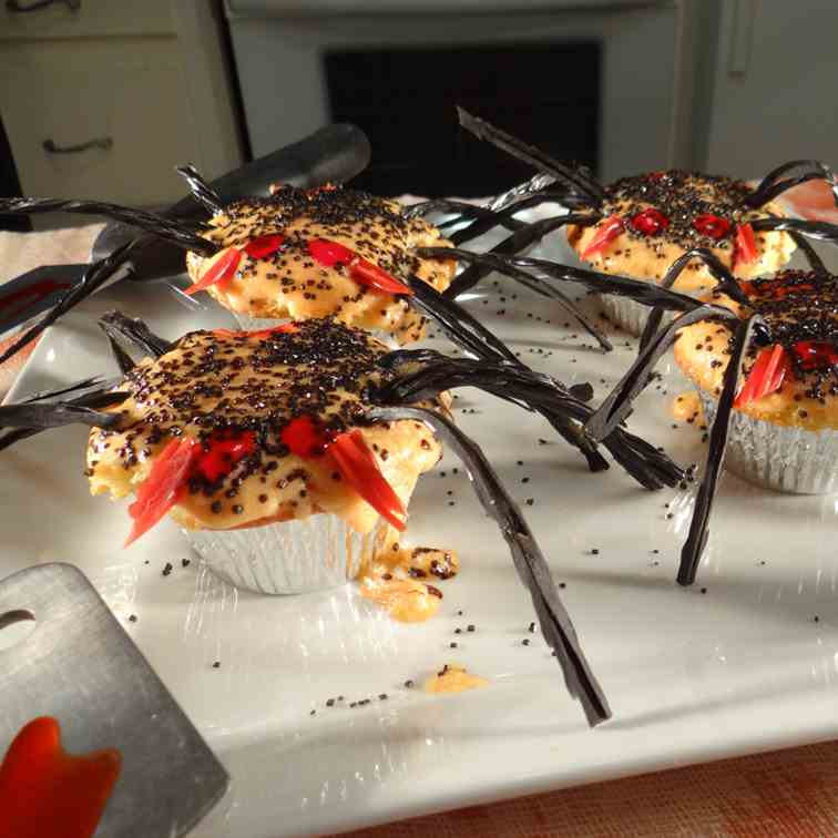 Spooky Spider Halloween Cupcakes