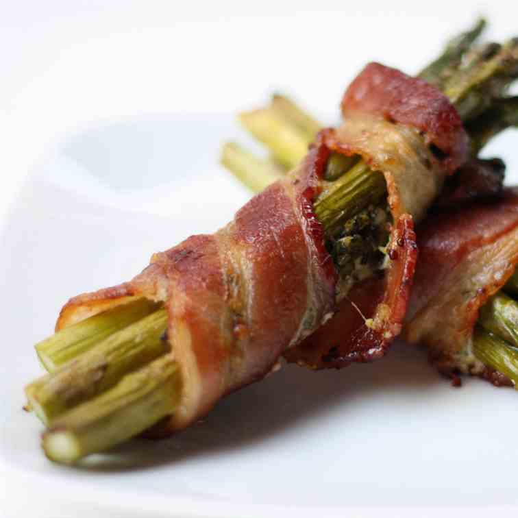 Bacon Wrapped Asparagus w Gruyere