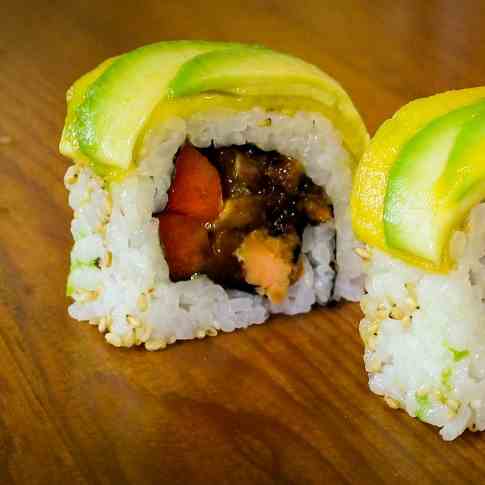 Mango avocado sushi roll recipe