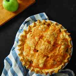 Cheddar Topped Apple Pie