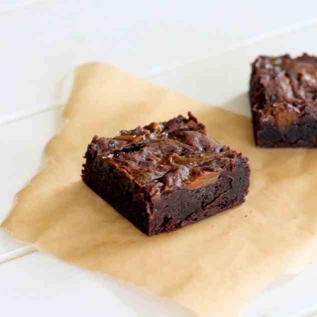 Salted Dulce De Leche Brownies