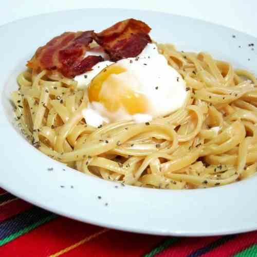 Linguine in Cream Sauce with Poached Egg