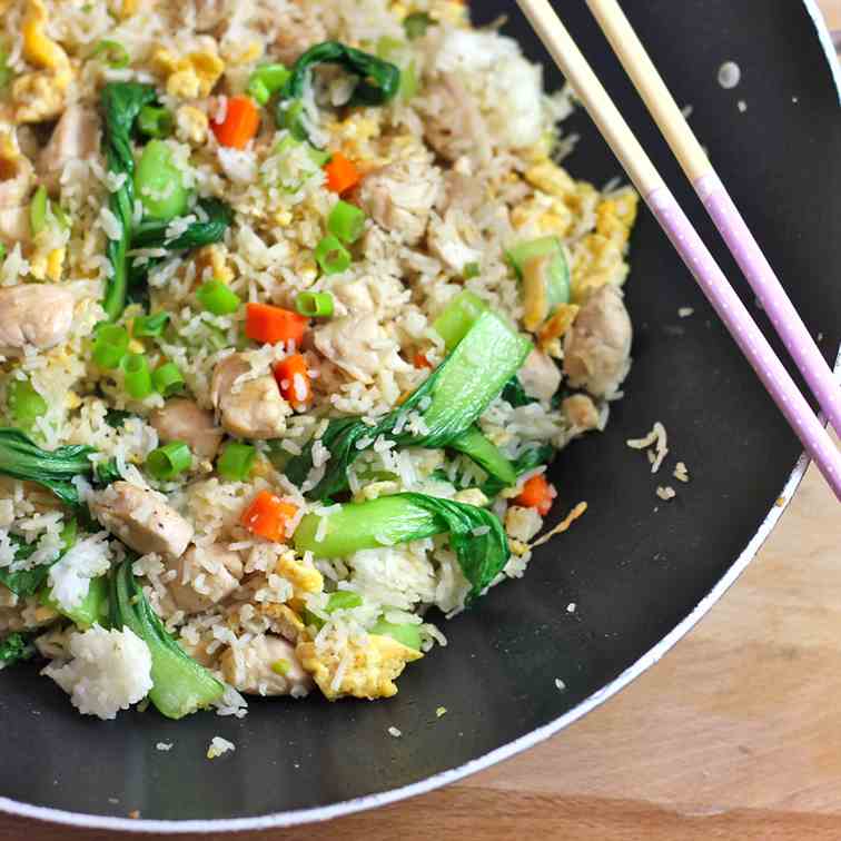 Fried Rice with Chicken 