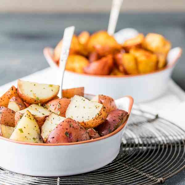 Garlic Ranch Slow Cooker Potatoes