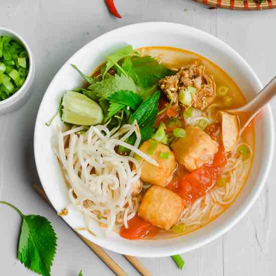 Instant Pot Vietnamese Crab Noodle Soup