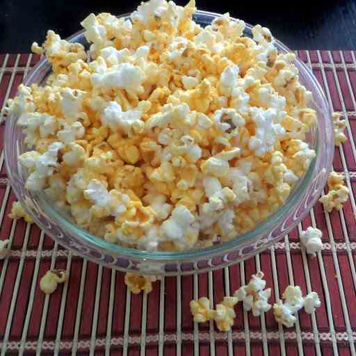 Easy Cheesy Popcorn