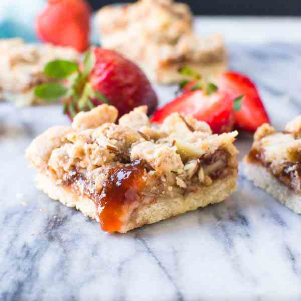 Strawberry Crumble Bars