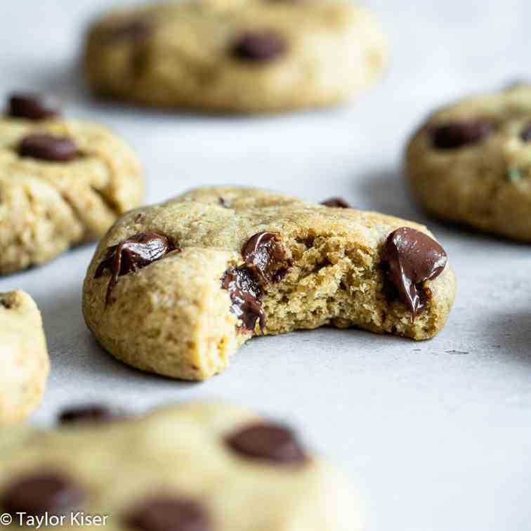 Avocado Chocolate Chip Cookies 