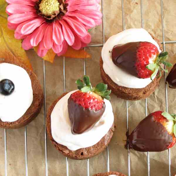 Brownies with Cream Cheese Frosting