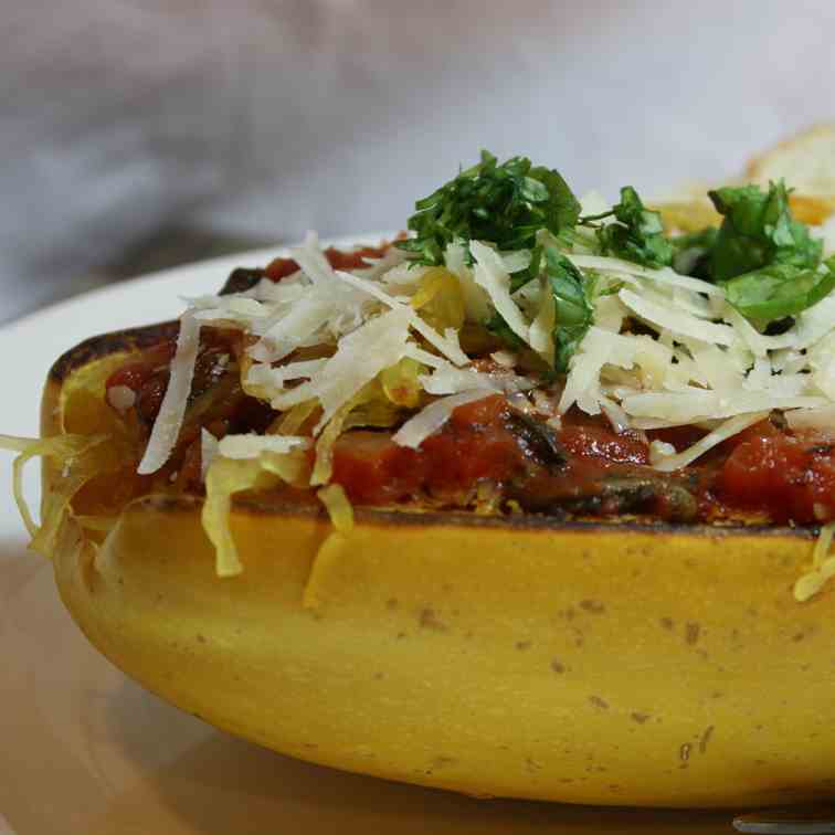 Spaghetti Squash with Spinach Marinara