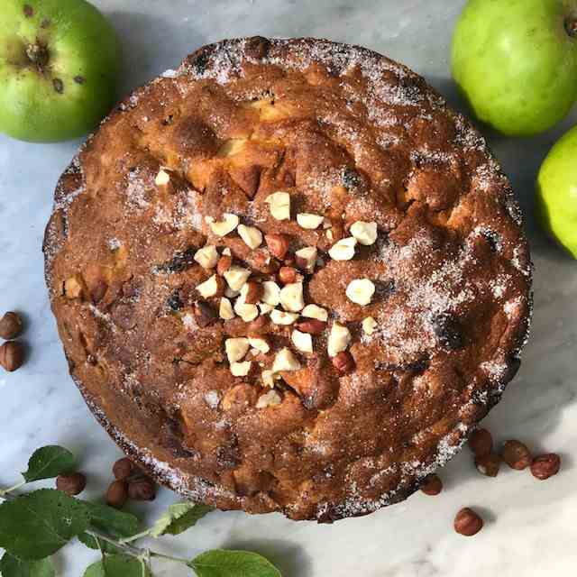 Apple Cake