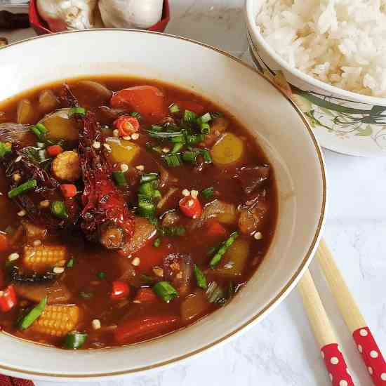 Vegetables in hot garlic sauce