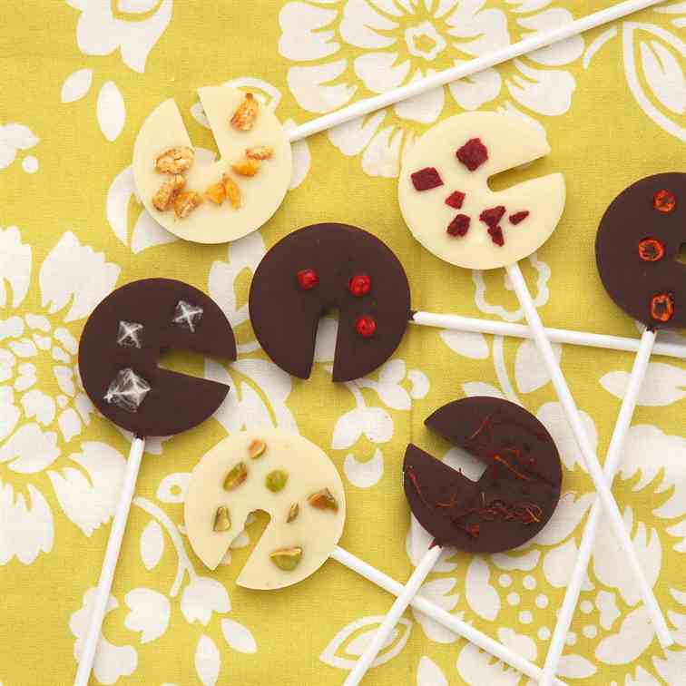 Spiced chocolate lollipops 