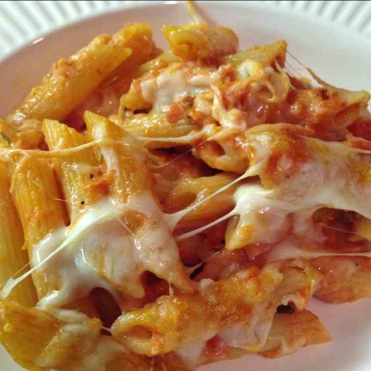 Baked Penne with Creamy Tomato Sauce
