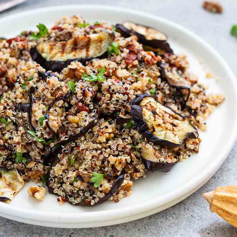 Aubergine and quinoa salad