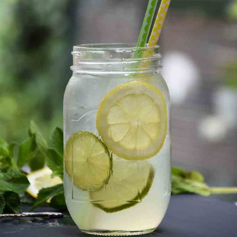 Easy Ginger Lemonade