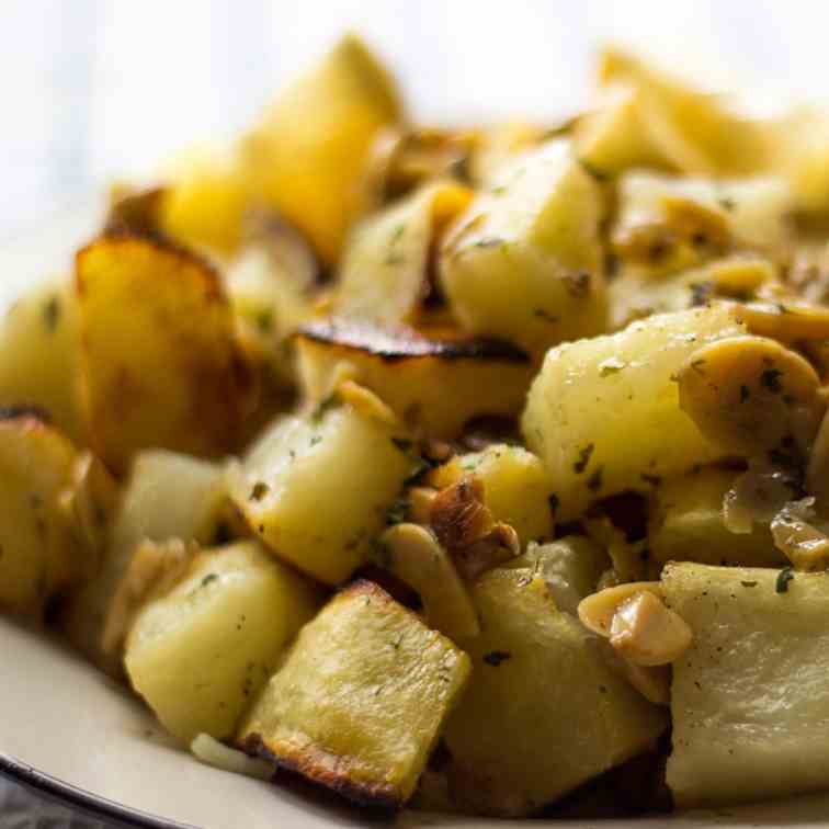 Lemon garlic and basil roasted potatoes