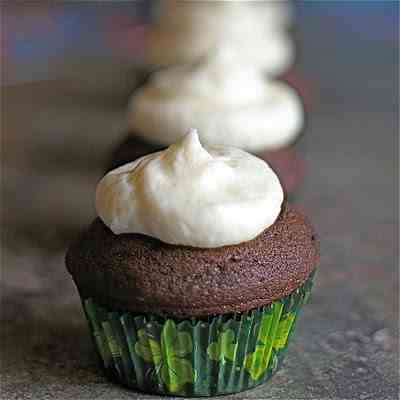 Black and Tan Cupcakes