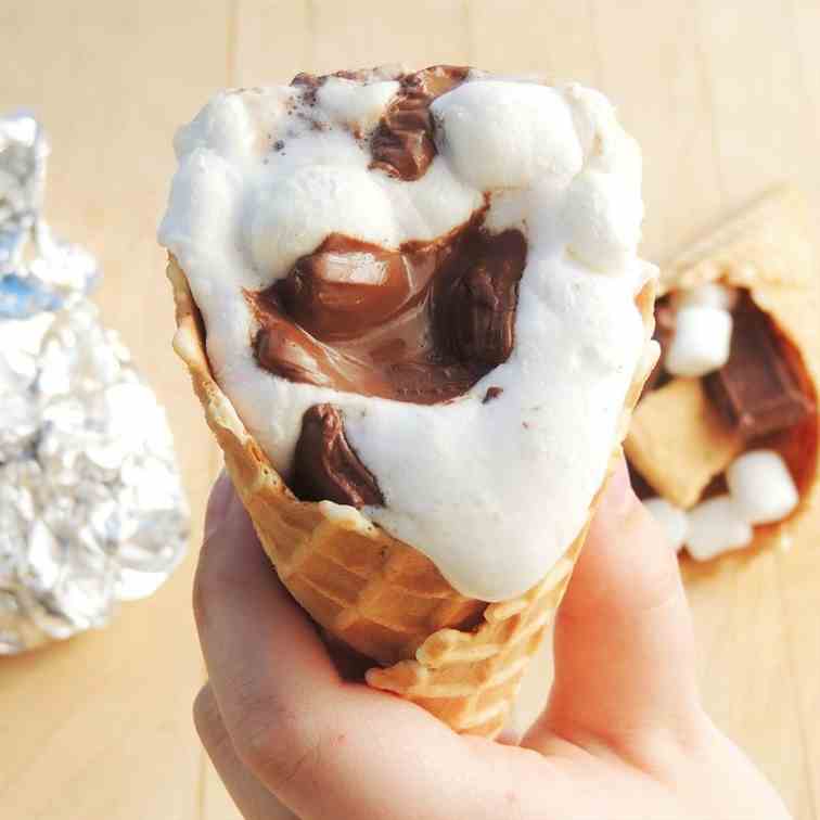 Campfire Cone S'mores 