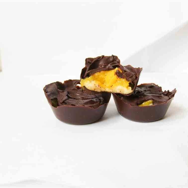 Dark Chocolate Mango Macadamia Butter Cups