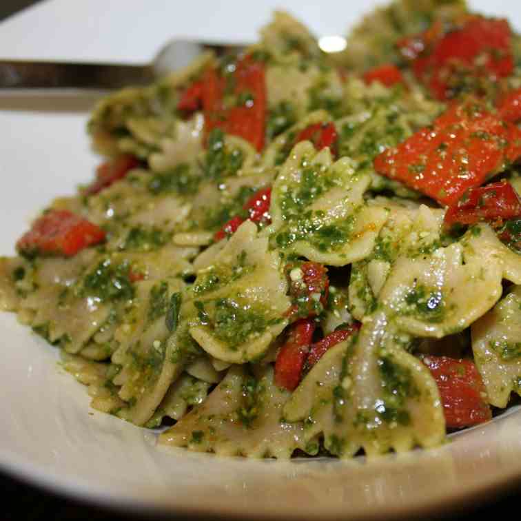 Pasta with Spinach Pesto